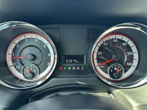 Used 2019 Dodge Grand Caravan SE image 21