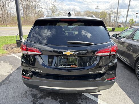 Used 2023 Chevrolet Equinox Premier AWD/4WD image 6