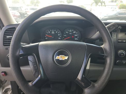 Used 2013 Chevrolet Silverado 1500 W/T image 17