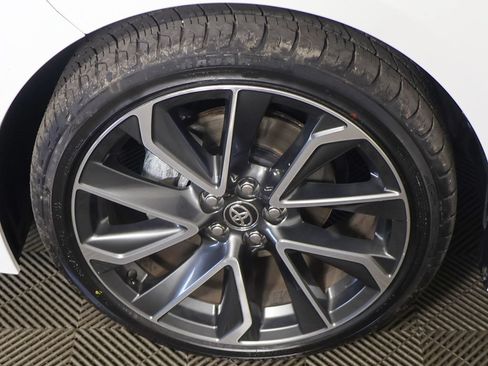 Used 2022 Toyota Corolla SE FWD image 14