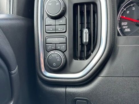 Used 2019 Chevrolet Silverado 1500 LT w/ All-Star Edition image 29