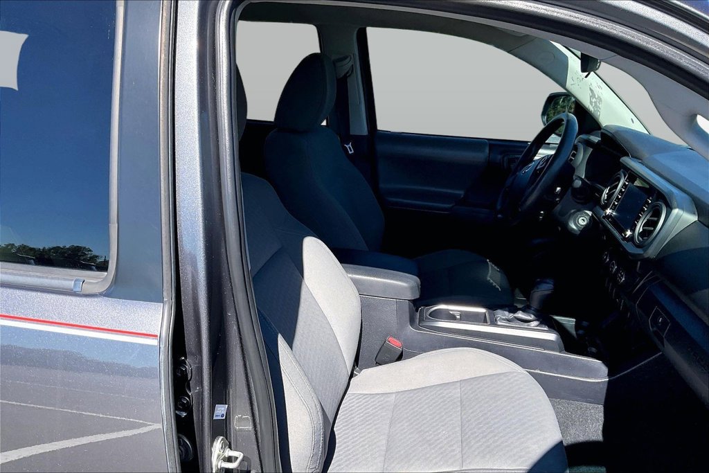 Used 2020 Toyota Tacoma SR w/ SR Convenience Package RWD image 7
