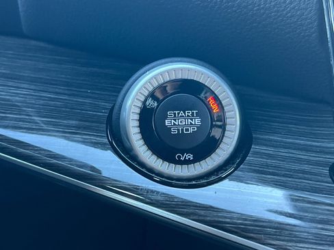 Used 2022 Jeep Wagoneer Series II w/ Convenience Group I image 24