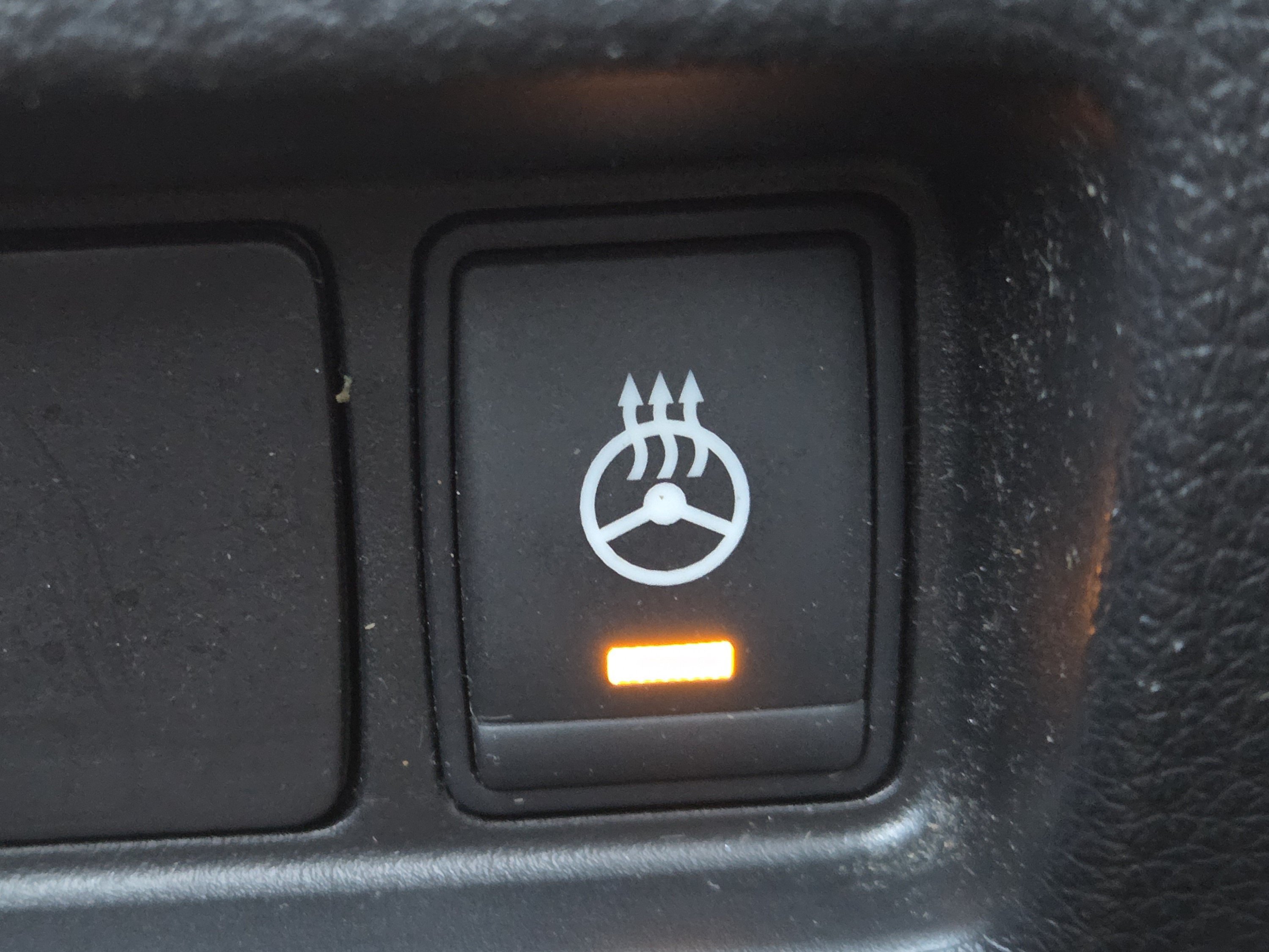 Used 2015 Nissan Altima 2.5 SL FWD image 9