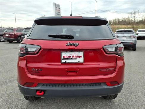 Used 2025 Jeep Compass Trailhawk w/ Trailhawk Elite Group image 7