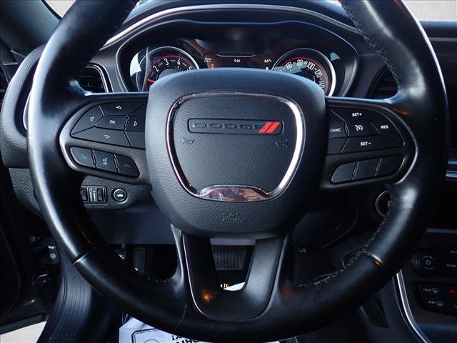 Used 2020 Dodge Challenger SXT RWD image 13