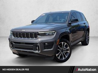 Used 2025 Jeep Grand Cherokee Overland w/ Luxury Tech Group IV AWD/4WD video 1