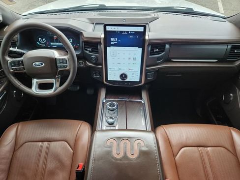 Certified 2024 Ford Expedition King Ranch AWD/4WD image 13