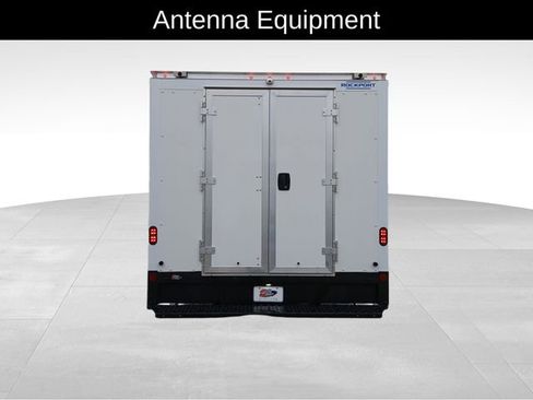 New 2025 GMC Savana 3500 Extended w/ Power Convenience Package image 5