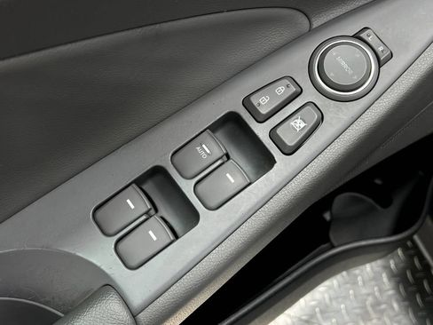 Used 2014 Hyundai Sonata GLS w/ Popular Equipment Group 2 FWD image 15
