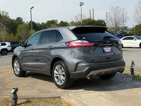 Used 2024 Ford Edge Titanium image 5