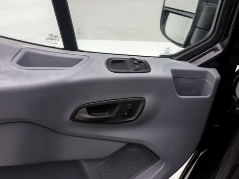 Used 2018 Ford Transit 350 XL RWD image 22
