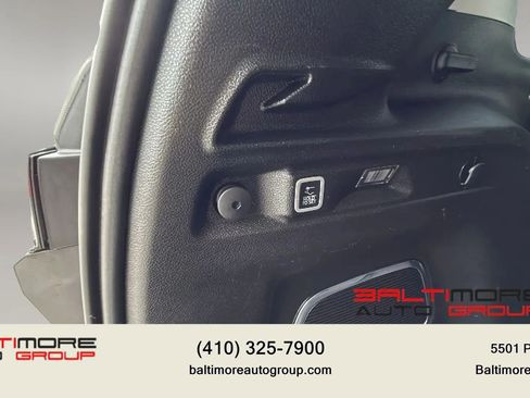 Used 2022 Jeep Grand Cherokee L Limited AWD/4WD image 28