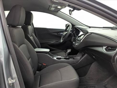 Used 2024 Chevrolet Malibu LS FWD image 21