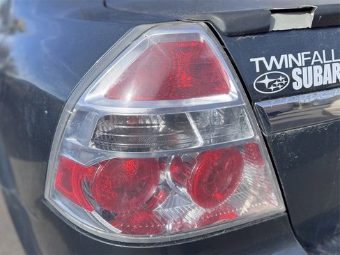 Used 2011 Chevrolet Aveo LT image 30