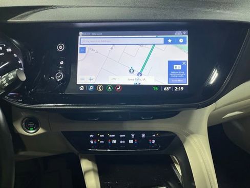 Used 2022 Buick Envision Avenir w/ Technology Package II AWD/4WD image 23