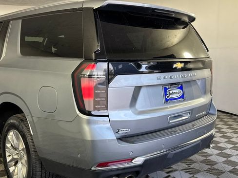 Certified 2025 Chevrolet Suburban Premier AWD/4WD image 47