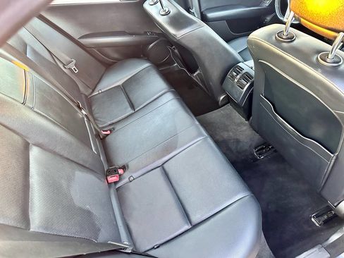 Used 2013 Mercedes-Benz C 250 Sedan image 18