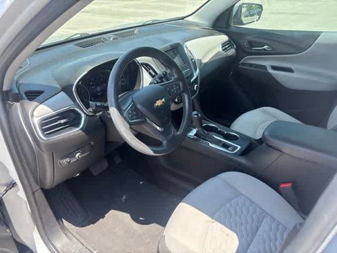 Used 2019 Chevrolet Equinox LT AWD/4WD image 9