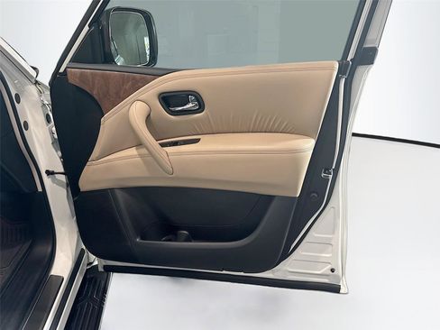 Used 2023 Nissan Armada SL w/ Cargo Package image 9