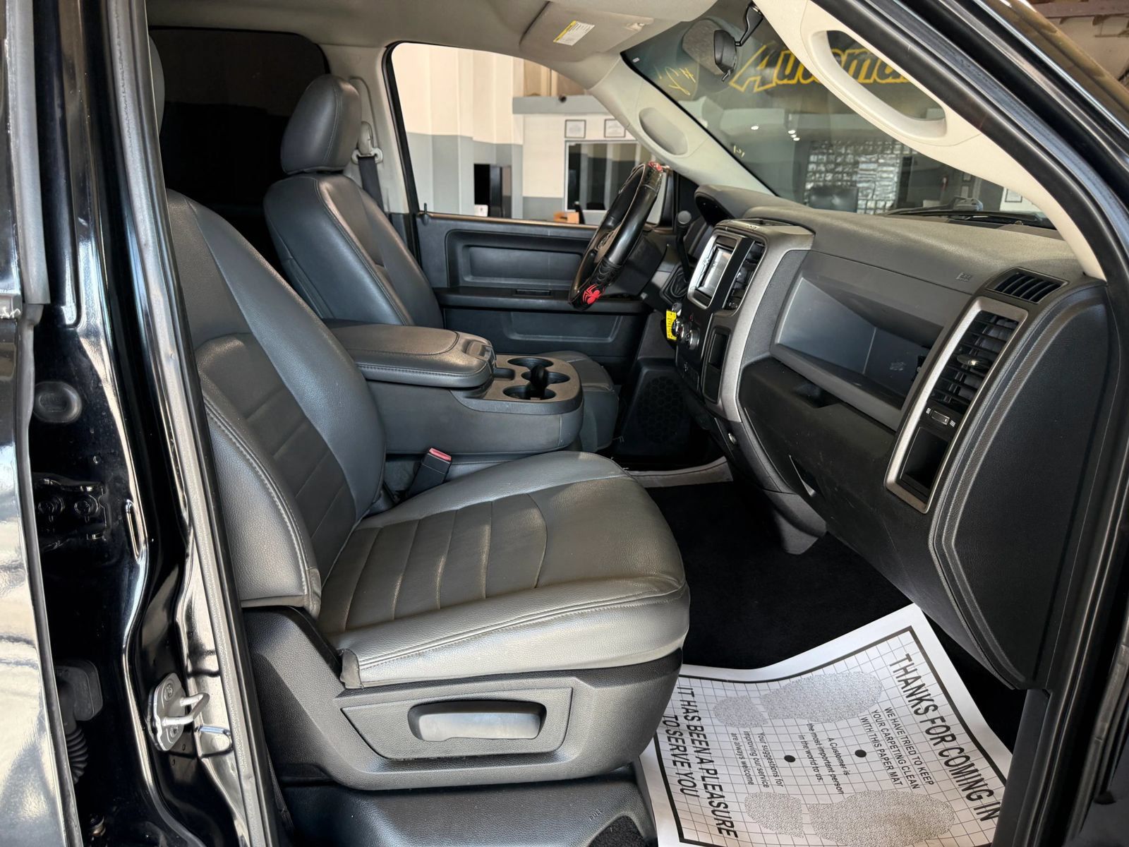 Used 2014 RAM 1500 Express RWD image 10