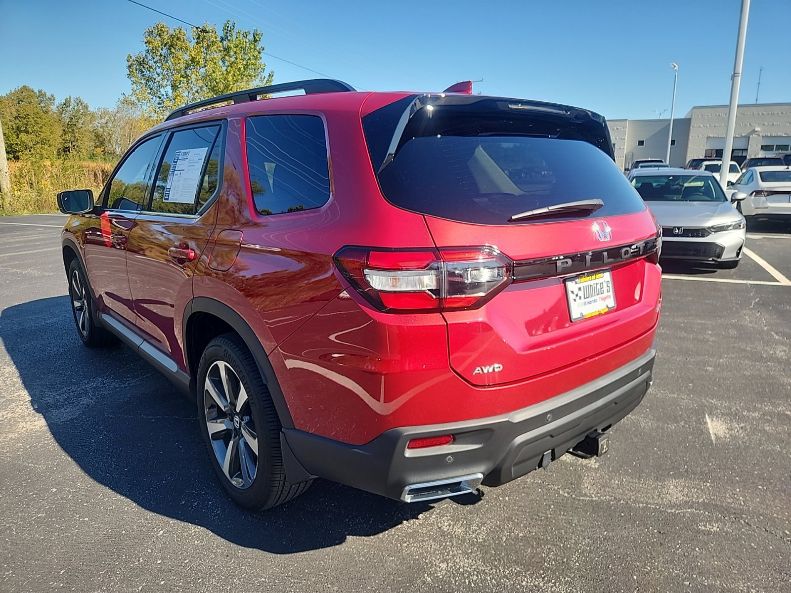 Used 2024 Honda Pilot Elite image 8