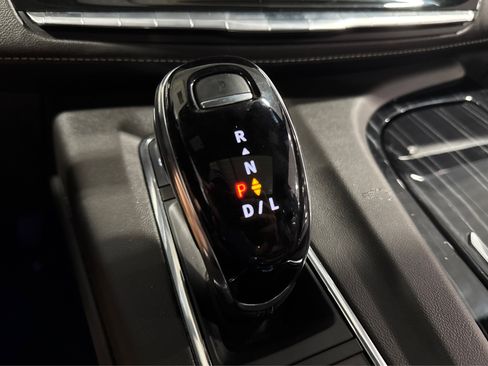 Used 2024 Cadillac Escalade Sport image 39