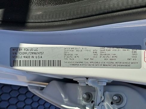 Used 2021 RAM 1500 Laramie AWD/4WD image 32