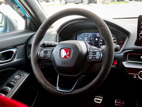 Used 2024 Honda Civic Type R image 18
