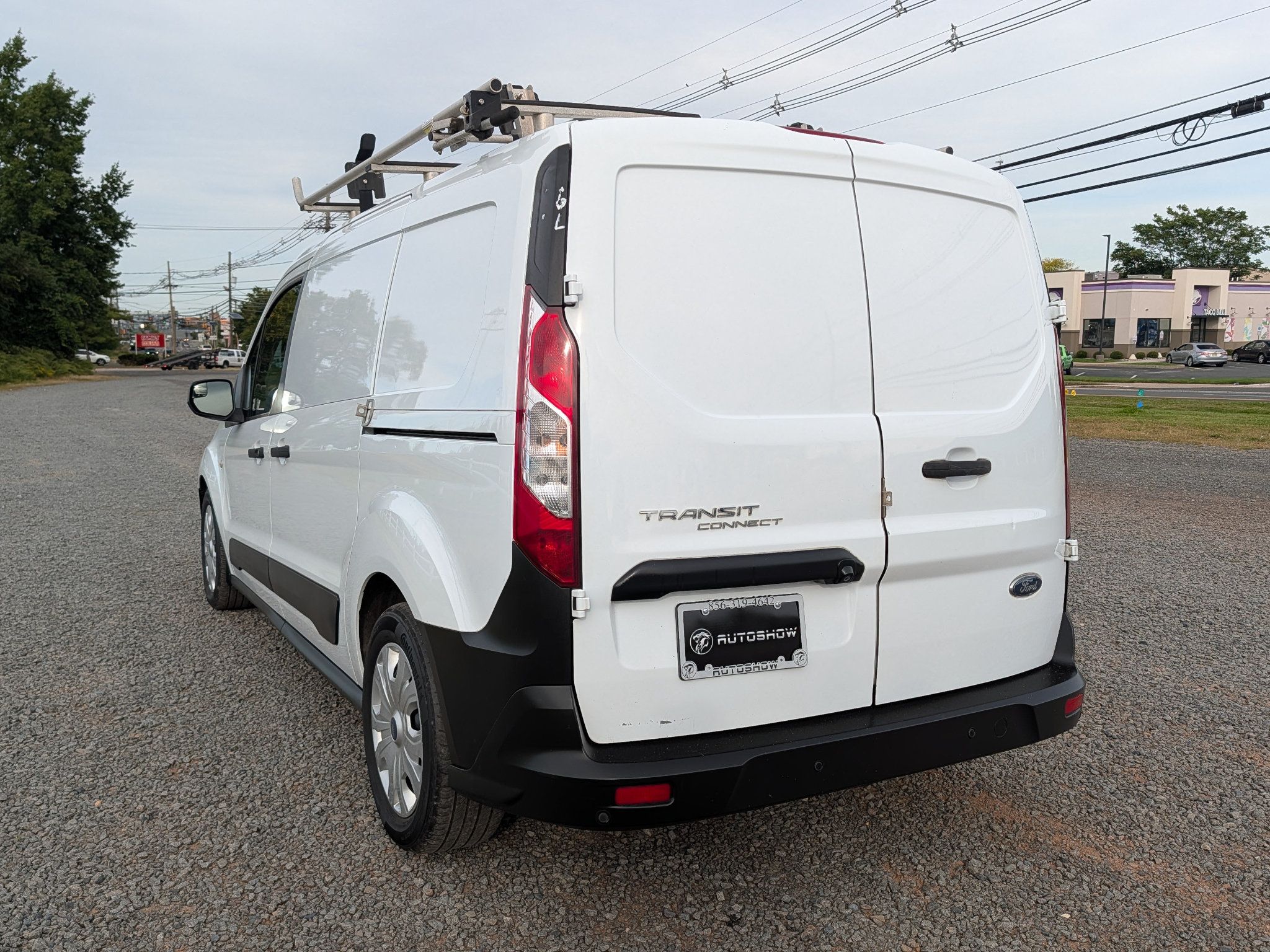 Used 2020 Ford Transit Connect XL FWD image 8