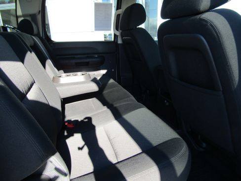 Used 2013 GMC Sierra 1500 SLE w/ Power Tech Package image 16