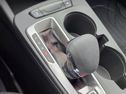 New 2026 Chevrolet Trax RS w/ Sunroof Package image 23