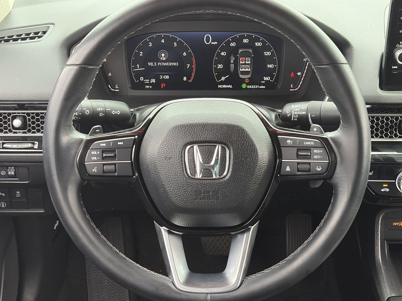 Used 2023 Honda Civic Touring image 21