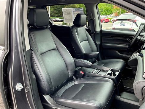 Used 2023 Honda Odyssey Touring image 7