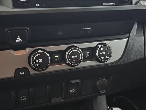 Used 2023 Toyota Tacoma SR RWD image 19