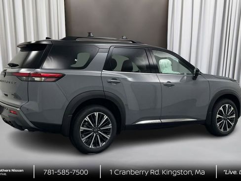 New 2026 Nissan Pathfinder Platinum AWD/4WD image 5