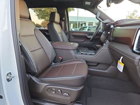 New 2026 GMC Sierra 2500 Denali w/ Denali Reserve Package image 71