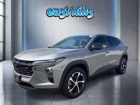 Certified 2026 Chevrolet Trax RS w/ Driver Confidence Package FWD image 1