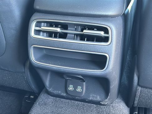 Certified 2026 Genesis GV70 2.5T Select AWD/4WD image 38