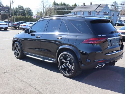 Used 2025 Mercedes-Benz GLE 450e 4MATIC w/ AMG Line Exterior image 7