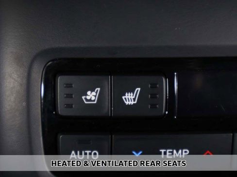 Used 2021 Hyundai Palisade Calligraphy image 11