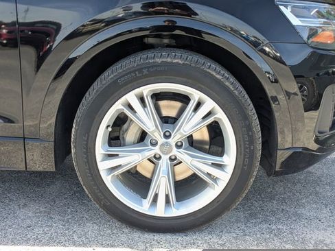 Used 2019 Audi Q8 Premium w/ Convenience Package image 13