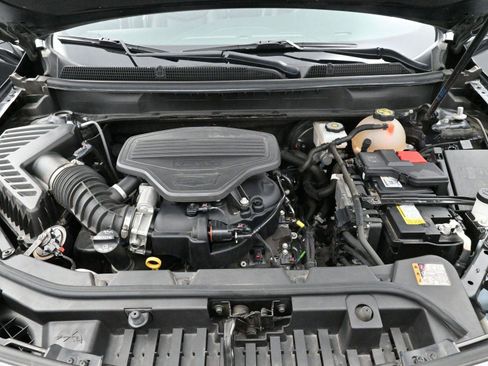 Used 2022 Cadillac XT5 Sportv w/ LPO, Floor Liner Package image 40