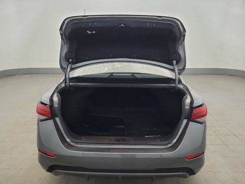 Used 2022 Nissan Sentra S FWD image 29