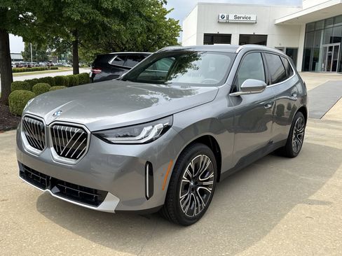 New 2026 BMW X3 xDrive30 w/ Premium Package image 1