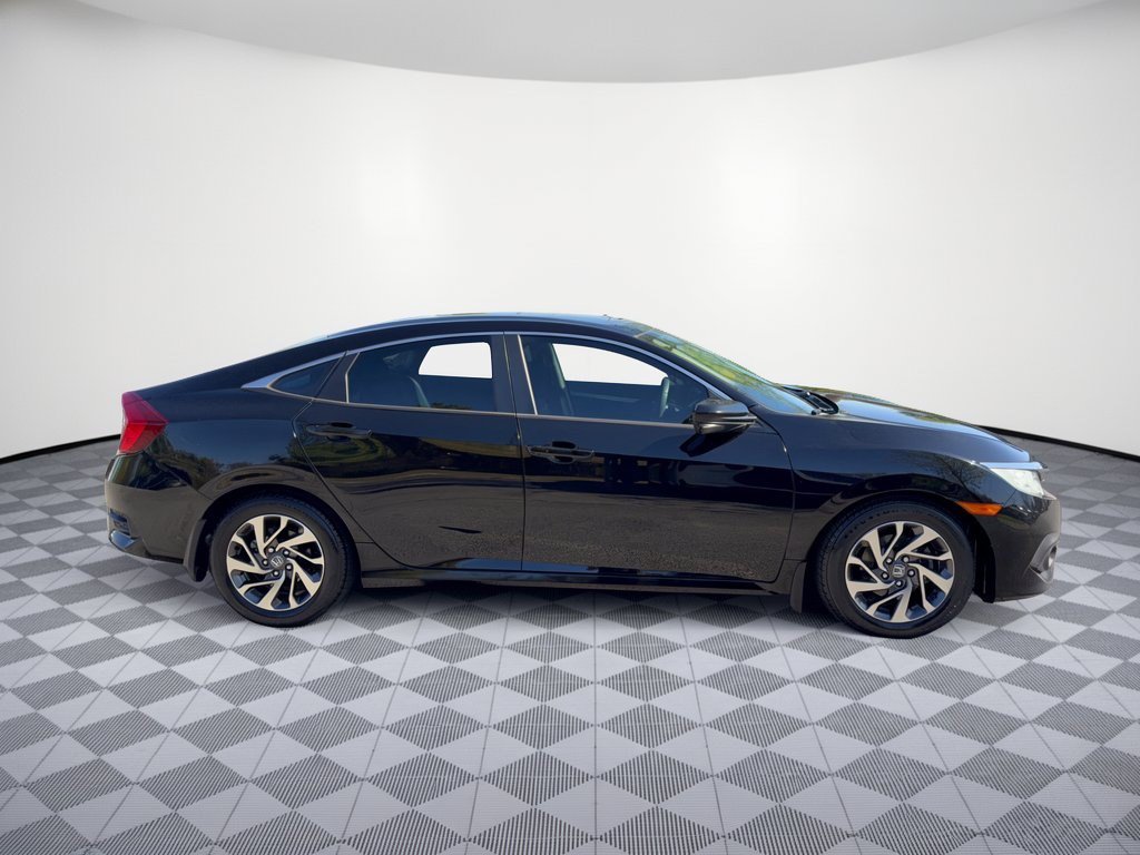 Used 2018 Honda Civic EX image 8