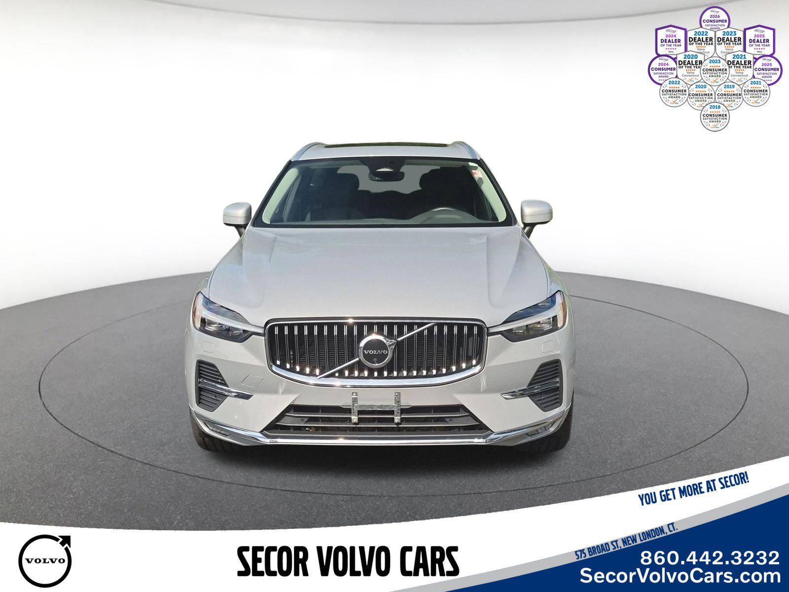 Certified 2023 Volvo XC60 B5 Plus w/ Climate Package AWD/4WD image 2