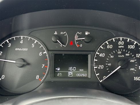 Used 2016 Nissan Sentra S image 10