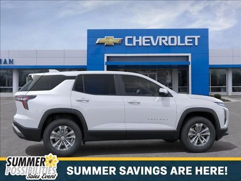 New 2026 Chevrolet Equinox LT w/ Convenience Package II FWD image 5