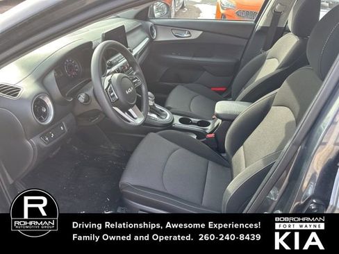 Certified 2023 Kia Forte LXS w/ LXS Technology Package image 12